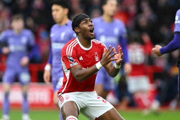 不仅有助于 不仅有助于