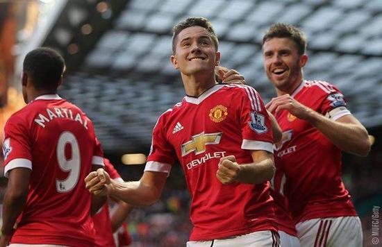 面对场地变 面对场地变